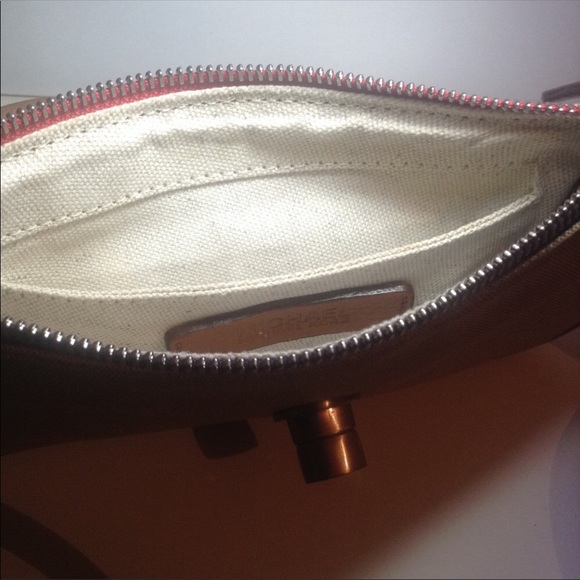 Brown mk wristlet - Picture 4 of 6